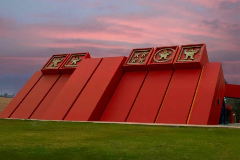 Descubre el Encanto de Lambayeque: Una Joya del Turismo Peruano vista panorámica del turismo en lambayeque perú