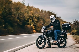 imagen de un motociclista