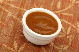 pote con salsa de tamarindo