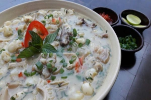 plato de sopa de patasca